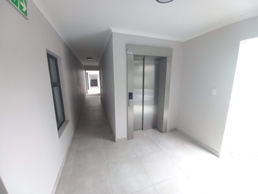 2 Bedroom Property for Sale in Table View Western Cape